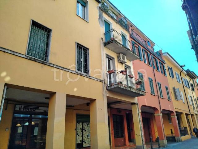 Appartamento in affitto a Bologna via del Borgo di San Pietro, 25, arredato, riscaldamento autonomo, centrale TrovaCasa