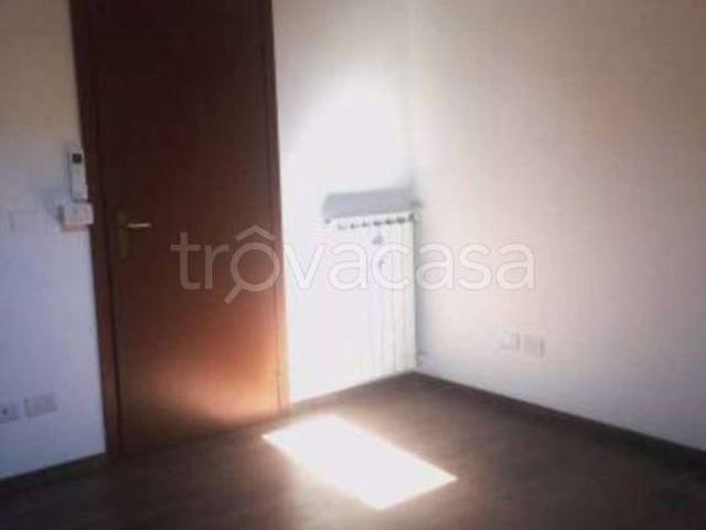 Appartamento in affitto a Bologna via del Milliario, Santa Viola