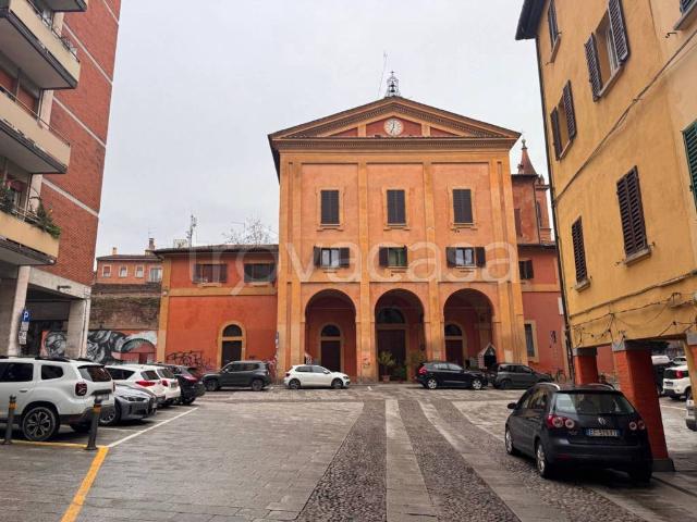 Appartamento in affitto a Bologna via del Pratello, 97, arredato, ascensore, riscaldamento centralizzato TrovaCasa