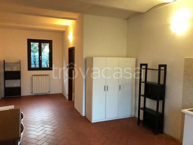 Appartamento in affitto a Bologna via dell'Ospedaletto, Borgo Panigale