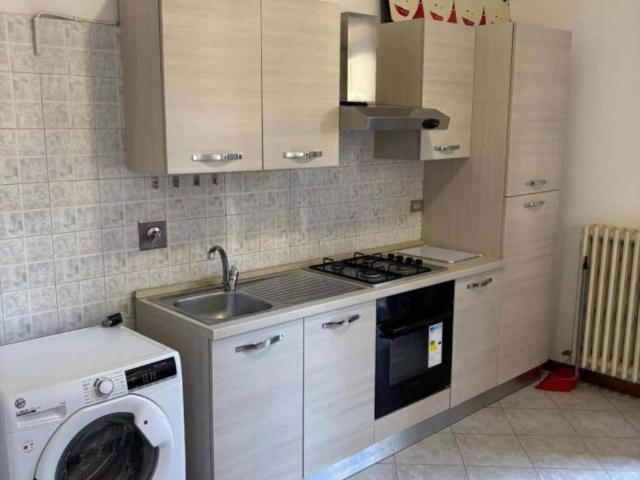 Appartamento in affitto a Bologna via di Corticella, arredato, riscaldamento autonomo, doppia esposizione TrovaCasa