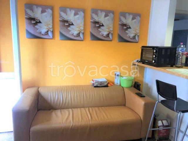 Appartamento in affitto a Bologna via Ettore Bidone, arredato, lavatrice, senza ascensore TrovaCasa