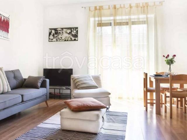 Appartamento in affitto a Bologna via Guglielmo Marconi, arredato, box, parquet TrovaCasa