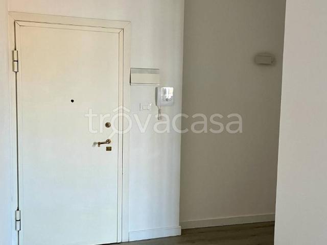 Appartamento in affitto a Bologna via Giovanni Battista Morgagni, arredato, terrazzo, ascensore TrovaCasa