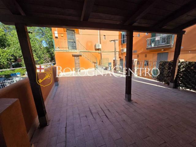 Appartamento in affitto a Bologna via Giuseppe Massarenti, arredato, riscaldamento autonomo, libero subito TrovaCasa