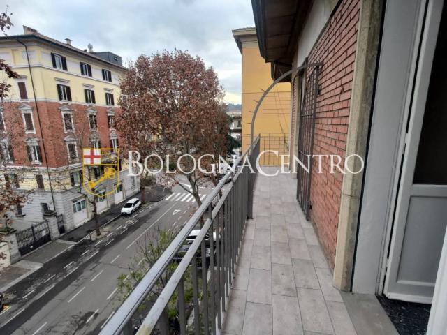 Appartamento in affitto a Bologna via Laura Bassi Veratti, terrazzo, parzialmente arredato, ultimo piano TrovaCasa