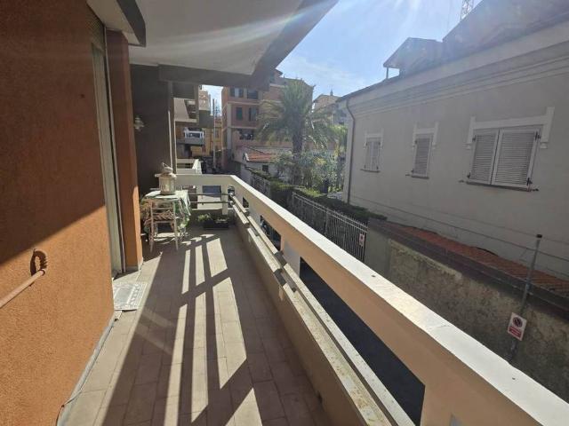 Appartamento in affitto a Bordighera IM