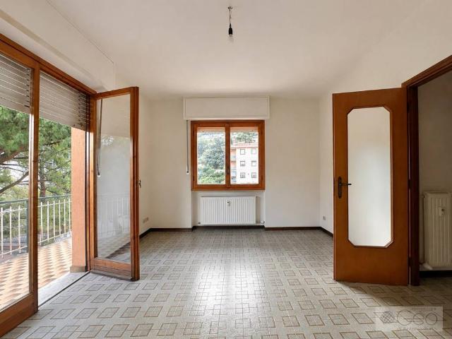 Appartamento in affitto a Bordighera via Brà, 2, non arredato/vuoto, posto auto, terrazzo TrovaCasa