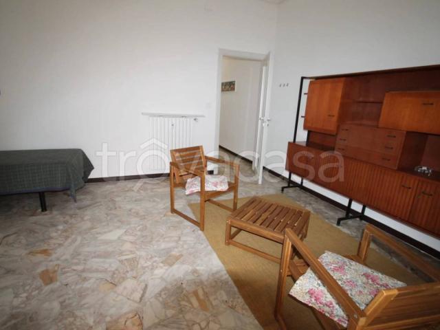 Appartamento in affitto a Borghetto Santo Spirito corso Europa 31 arredato, vista mare, ristrutturato TrovaCasa