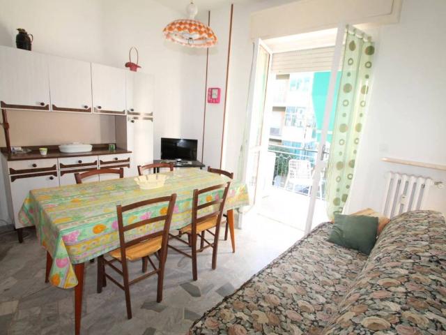 Appartamento in affitto a Borghetto Santo Spirito SV