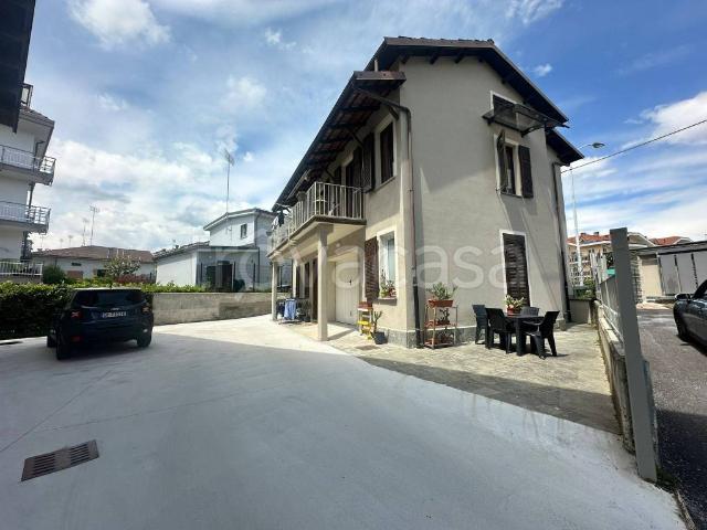 Appartamento in affitto a Borgo San Dalmazzo via Boves, 24, non arredato/vuoto, ristrutturato, cantina TrovaCasa