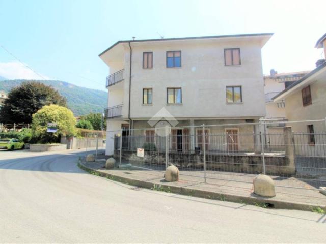 Appartamento in affitto a Borgofranco d'Ivrea via vottorio emanuele, 38, arredato, riscaldamento autonomo, ristrutturato TrovaCasa