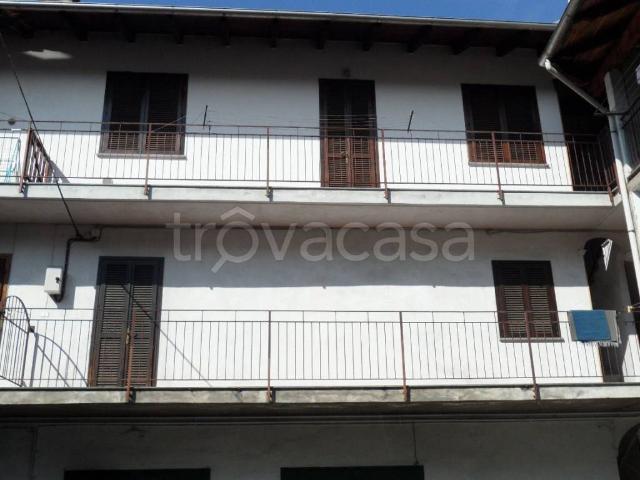 Appartamento in affitto a Borgosesia via Angelo Ottone, 68, arredato, periferica, balcone TrovaCasa
