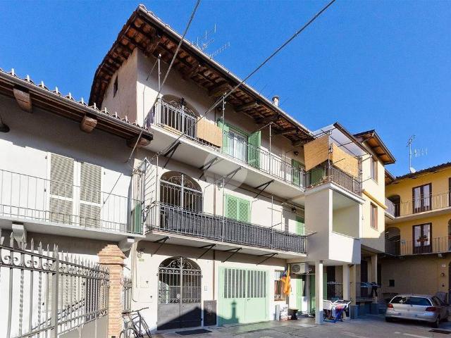 Appartamento in affitto a Bra via Pollenzo, 33, arredato, terrazzo, ultimo piano TrovaCasa