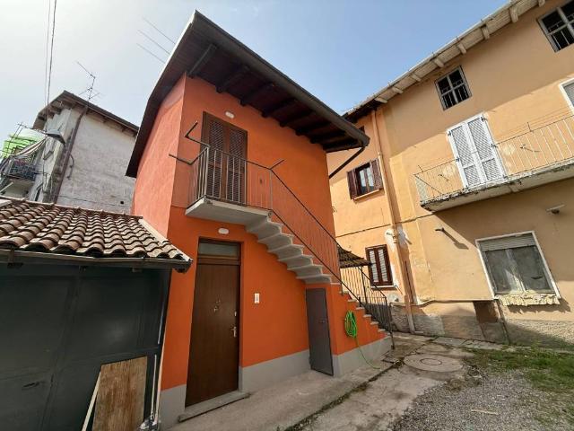 Appartamento in affitto a Bregnano CO