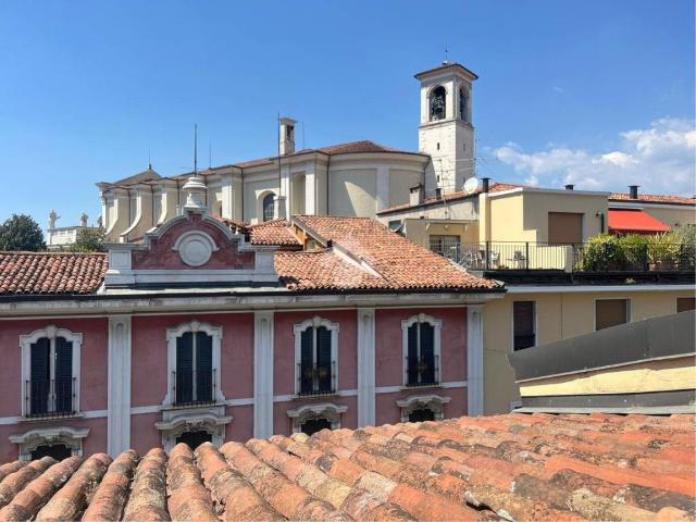 Appartamento in affitto a Brescia corso Martiri della Libertà, 29, arredato, travi a vista, ascensore TrovaCasa