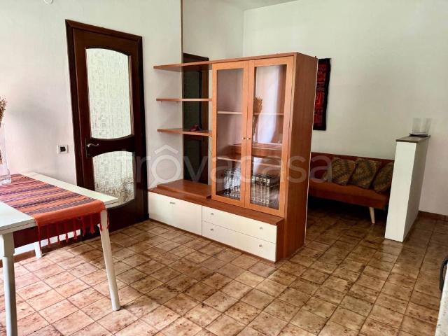 Appartamento in affitto a Brescia, arredato, box, giardino condominiale TrovaCasa