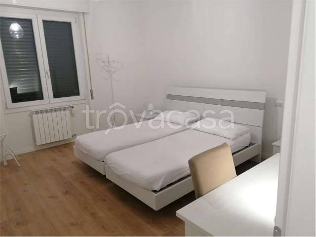 Appartamento in affitto a Brescia, arredato, ristrutturato, studio TrovaCasa