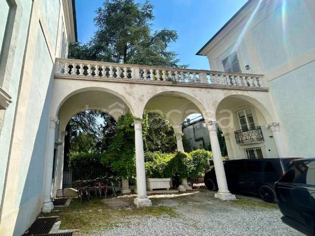 Appartamento in affitto a Brescia piazzale Arnaldo da Brescia, posto auto, ristrutturato, centrale TrovaCasa