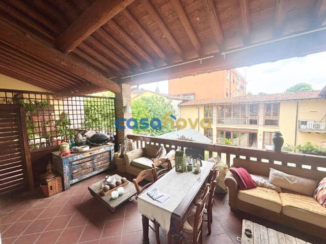 Appartamento in affitto a Brescia via Cacciadenno, 5, arredato, terrazzo, travi a vista TrovaCasa