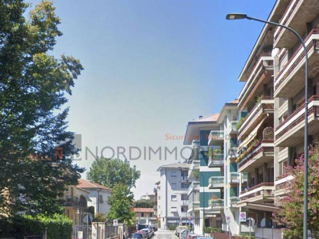 Appartamento in affitto a Brescia via Vincenzo Gioberti, arredato, box, cantina TrovaCasa