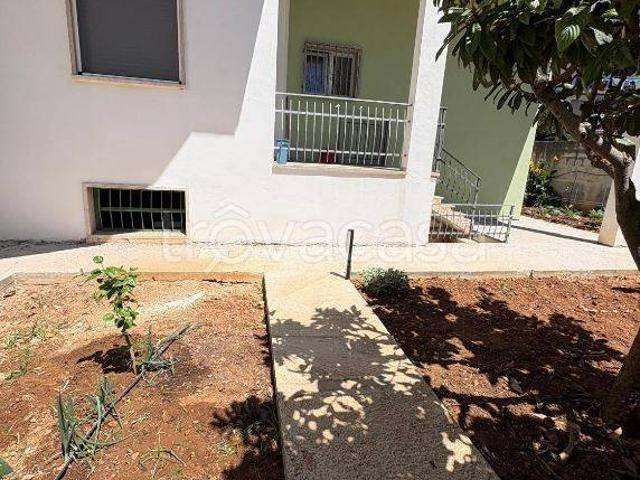 Appartamento in affitto a Brindisi via Umberto Maddalena, arredato, giardino privato, nuova costruzione TrovaCasa