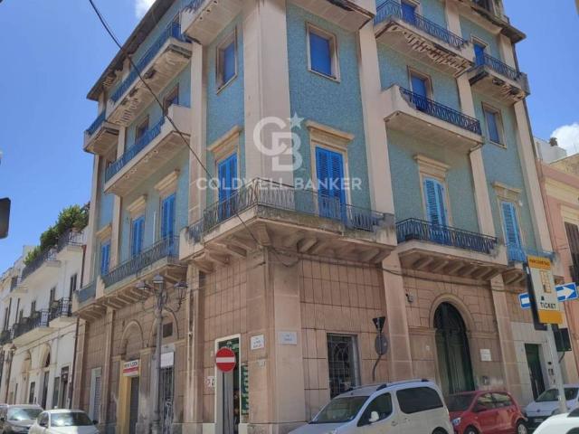 Appartamento in affitto a Brindisi via Cavour, 9, arredato, riscaldamento autonomo, ascensore TrovaCasa