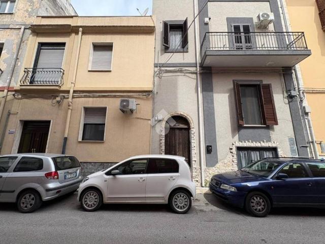 Appartamento in affitto a Brindisi via Lucio Strabone, 76, arredato, terrazzo, riscaldamento autonomo TrovaCasa