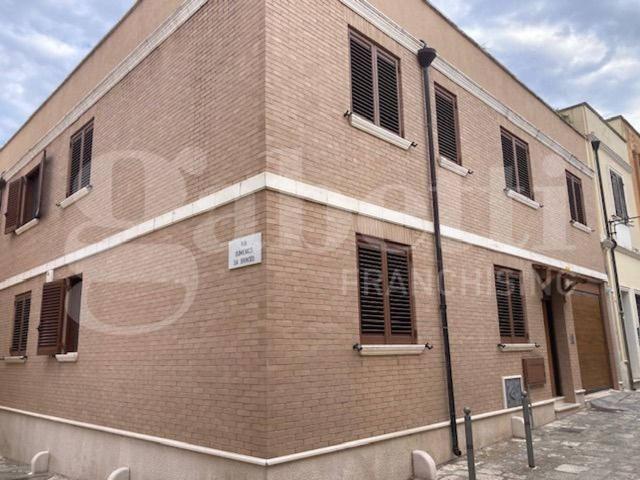 Appartamento in affitto a Brindisi