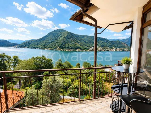 Appartamento in affitto a Brusimpiano via Varese, 22, panoramica, cantina, luminoso TrovaCasa