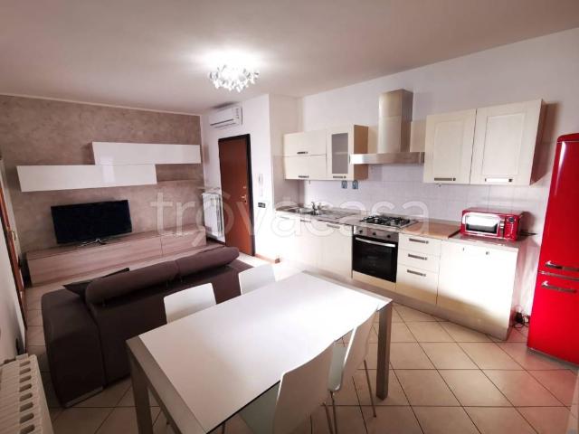Appartamento in affitto a Curtatone via Grecia, arredato, box, terrazzo TrovaCasa