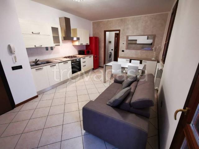 Appartamento in affitto a Curtatone via Grecia, arredato, box, terrazzo TrovaCasa