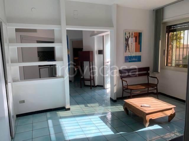 Appartamento in affitto a Cagliari viale Buoncammino, arredato, panoramica, ingresso indipendente TrovaCasa