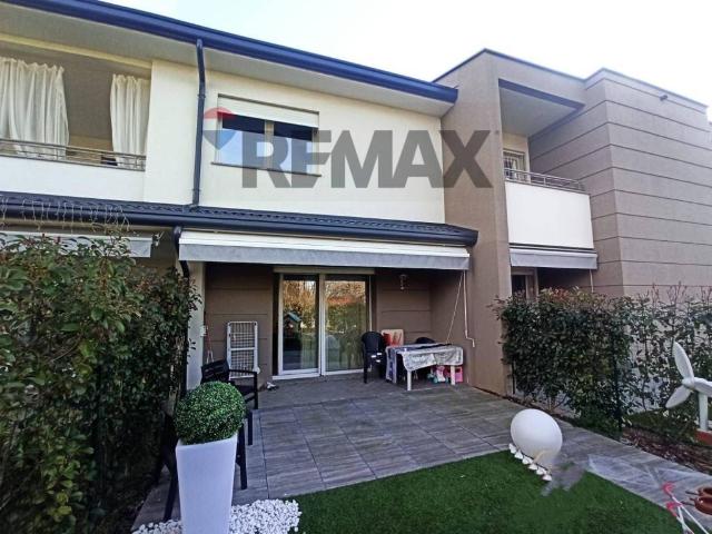 Appartamento in affitto a Cadorago via donizzetti, arredato, giardino privato, box TrovaCasa