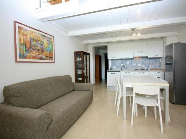 Appartamento in affitto a Calambrone Pisa 100 mq Rif: 977422