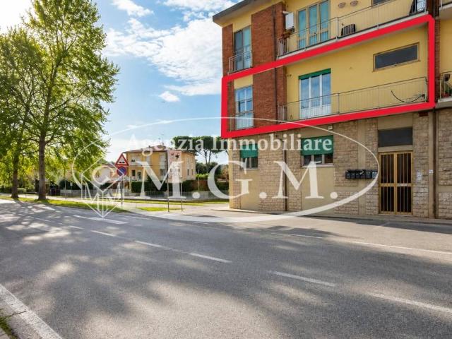 Appartamento in affitto a Calcinaia via Papa Giovanni xxiii, posto auto, terrazzo, parzialmente arredato TrovaCasa