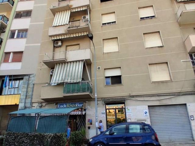 Appartamento in affitto a Caltanissetta via Napoleone Colajanni, 104, arredato, riscaldamento autonomo, ascensore TrovaCasa