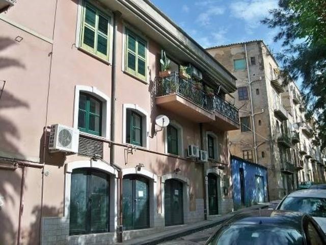 Appartamento in affitto a Caltanissetta via l. Cortese 63, arredato, riscaldamento autonomo, ascensore TrovaCasa