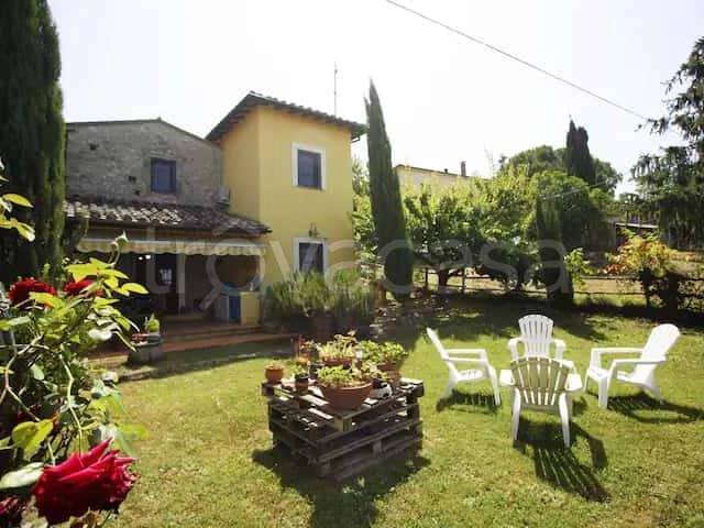 Appartamento in affitto a Calvi dell'Umbria sp71, arredato, giardino privato, vicinanze negozi TrovaCasa
