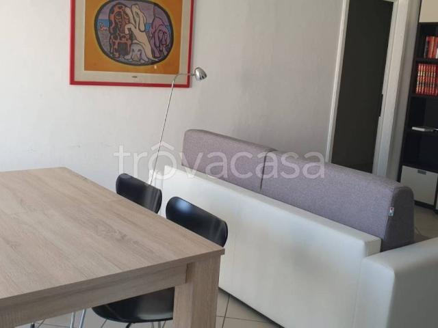 Appartamento in affitto a Camaiore via Don Minzoni, arredato, vista mare, ultimo piano TrovaCasa