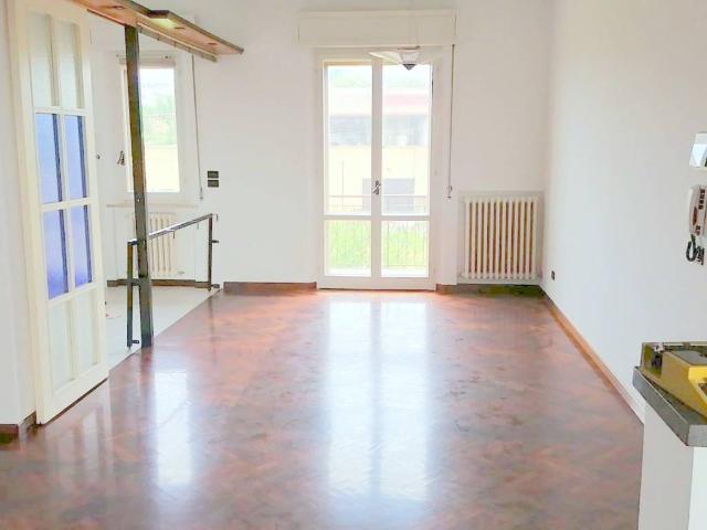 Appartamento in affitto a Camerano AN