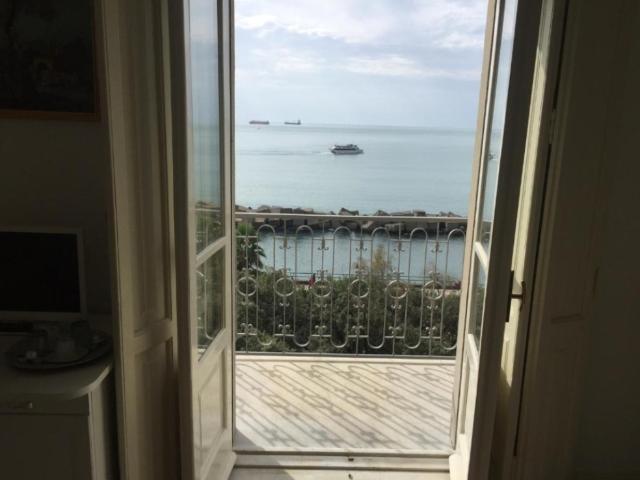Appartamento in affitto a Camerota