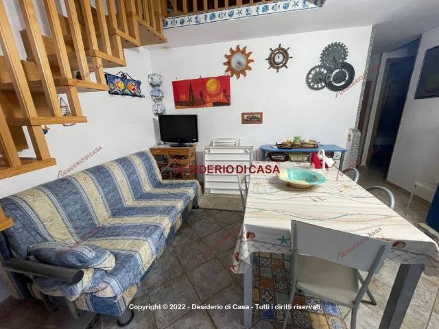 Appartamento in affitto a Campofelice di Roccella viale Himera, 10, arredato, giardino privato, terrazzo TrovaCasa