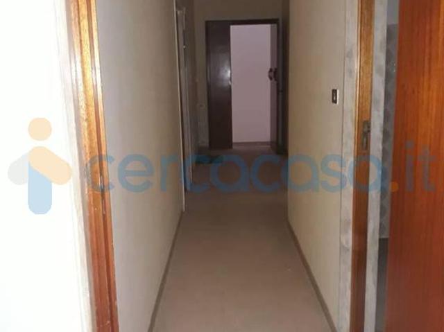 Appartamento in affitto a Canosa Di Puglia