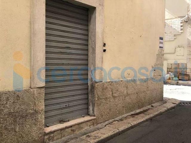 Appartamento in affitto a Canosa Di Puglia
