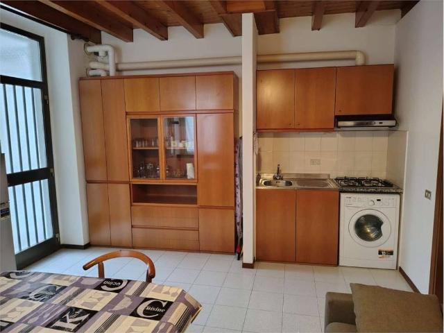 Appartamento in affitto a Cantù CO