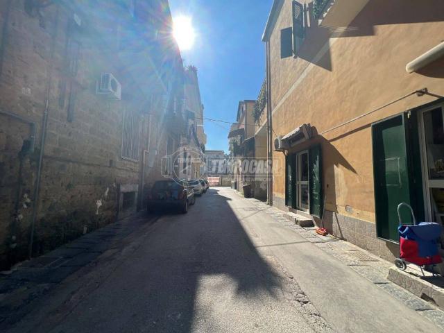 Appartamento in affitto a Casoria