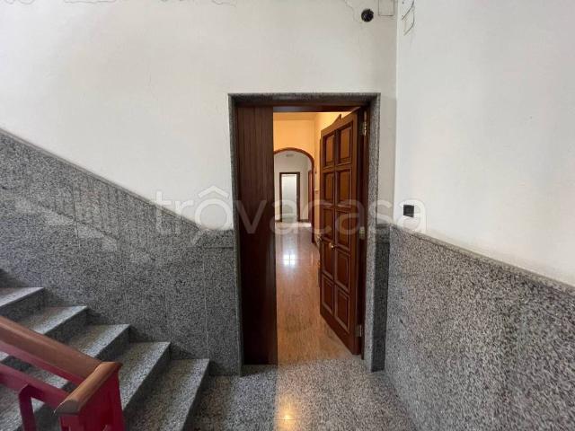 Appartamento in affitto a Casoria, non arredato/vuoto, terrazzo, buono stato TrovaCasa