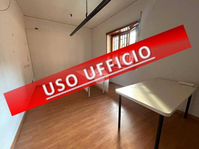 Appartamento in affitto a Casoria via Ludovico Ariosto, 22, non arredato/vuoto, ascensore, centrale TrovaCasa