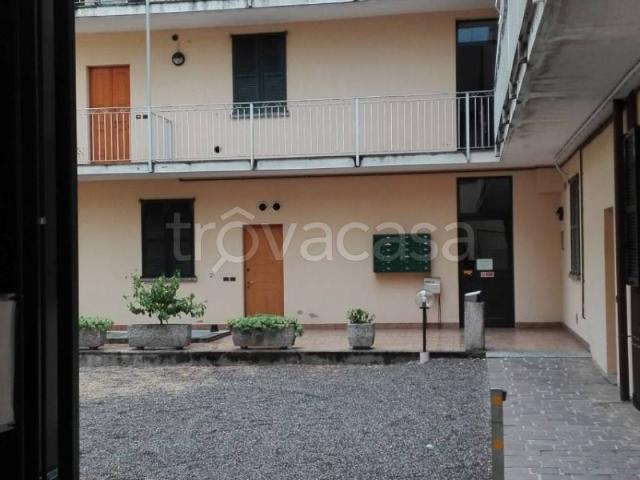 Appartamento in affitto a Casatenovo via Goffredo Mameli, 2, arredato, angolo cottura TrovaCasa